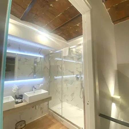 Miluar Luxury - Vanvitelli Bed & Breakfast