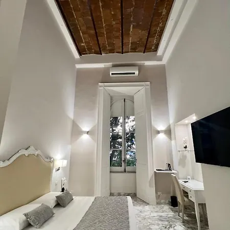 Miluar Luxury - Vanvitelli 4* Neapel