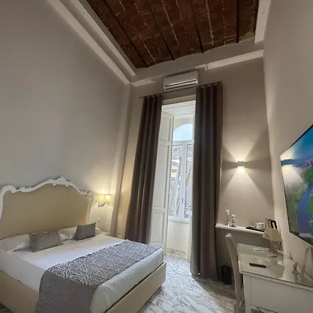 فندق مبيت وإفطار Miluar Luxury - Vanvitelli