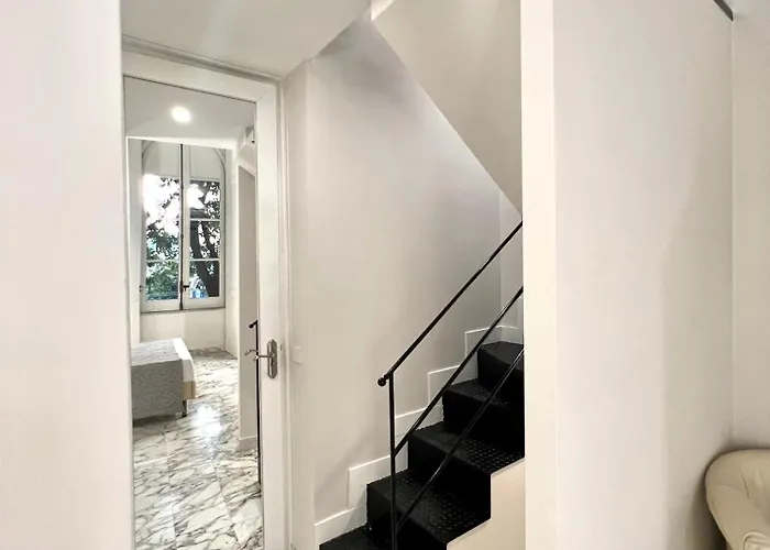 B&B Miluar Luxury - Vanvitelli 나폴리